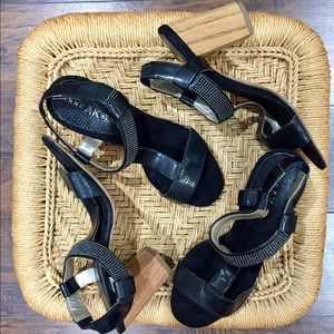 *DEAL* FRIEND ZONE!! Identical Anne Klein Sandals